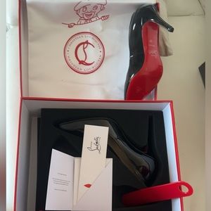 Christan Louboutin (Red bottoms)